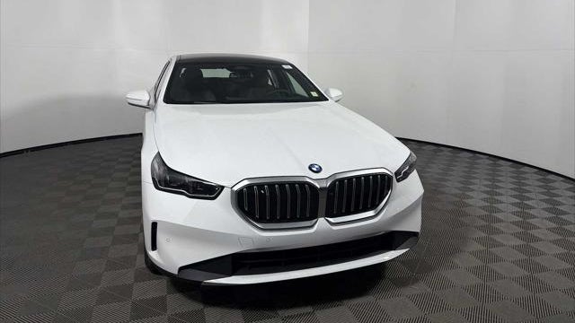 2026 BMW 5 Series 530i xDrive