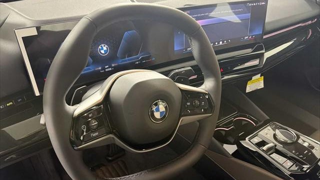 2026 BMW 5 Series 530i xDrive