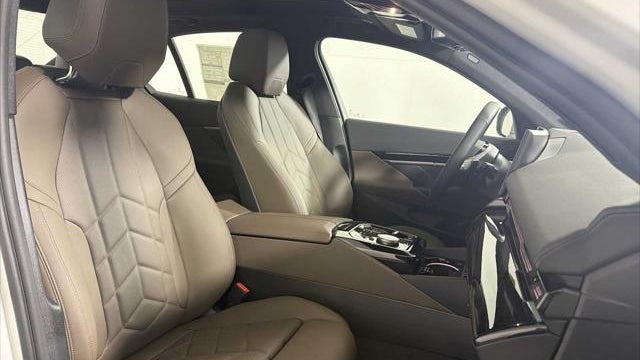 2026 BMW 5 Series 530i xDrive
