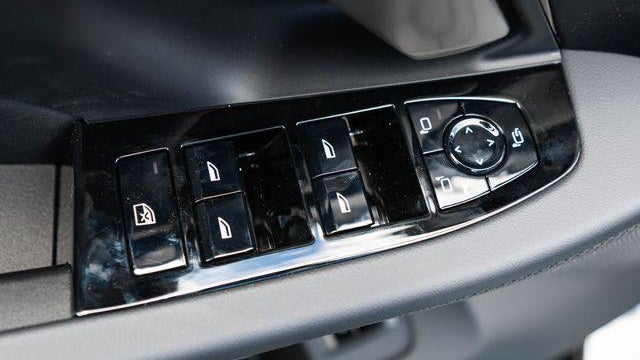 2027 BMW 5 Series 530i xDrive