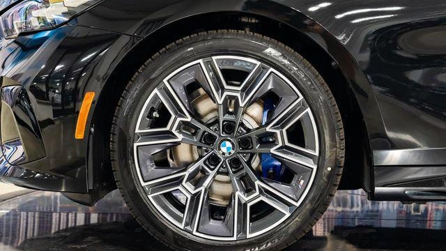 2027 BMW 5 Series 530i xDrive