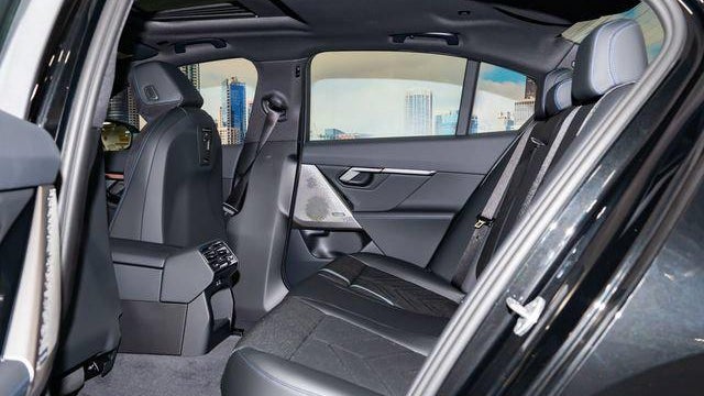 2027 BMW 5 Series 530i xDrive