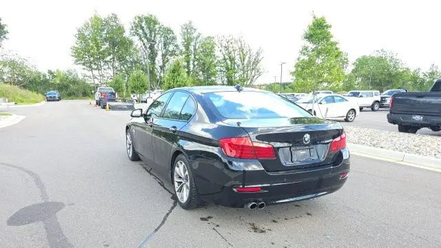 2015 BMW 5 Series 528i