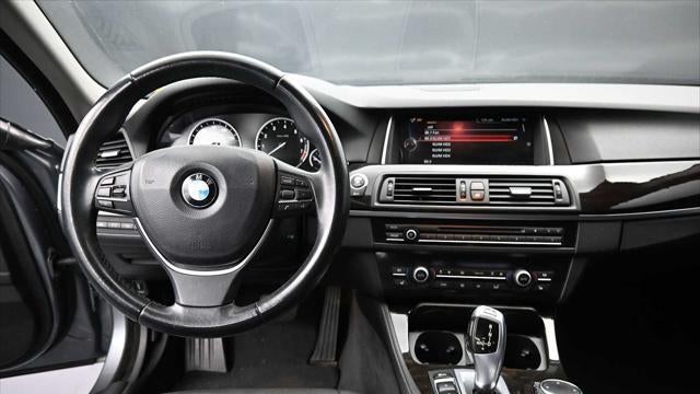 2015 BMW 5 Series 528i