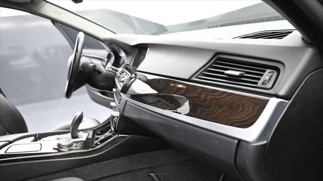 2015 BMW 5 Series 528i