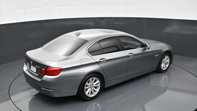 2015 BMW 5 Series 528i