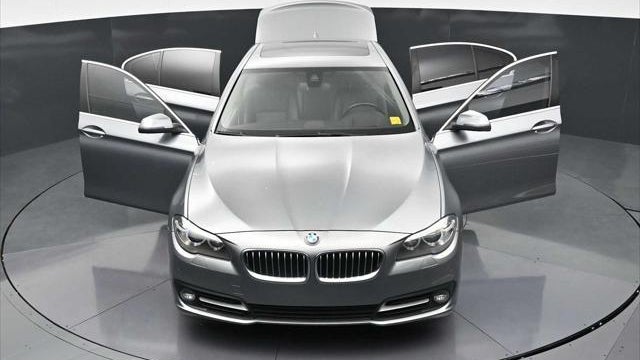 2015 BMW 5 Series 528i