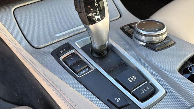 2014 BMW 5 Series 528i xDrive