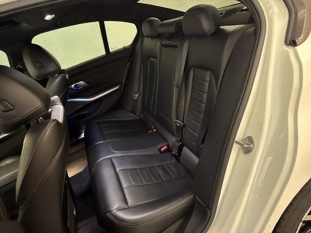 2019 BMW 330i - $17,900