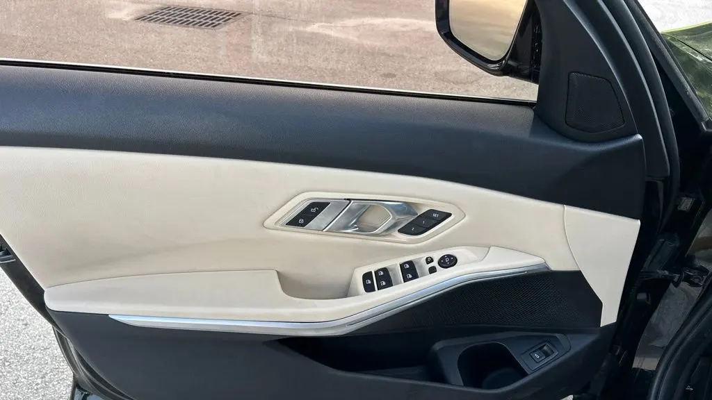 2019 BMW 3 Series 330i
