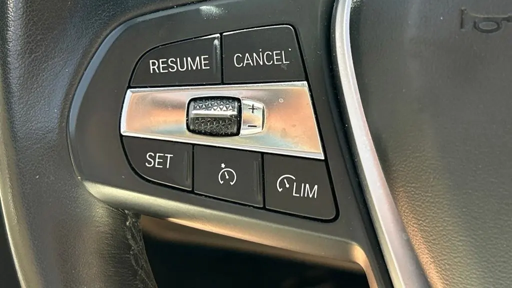 2019 BMW 3 Series 330i