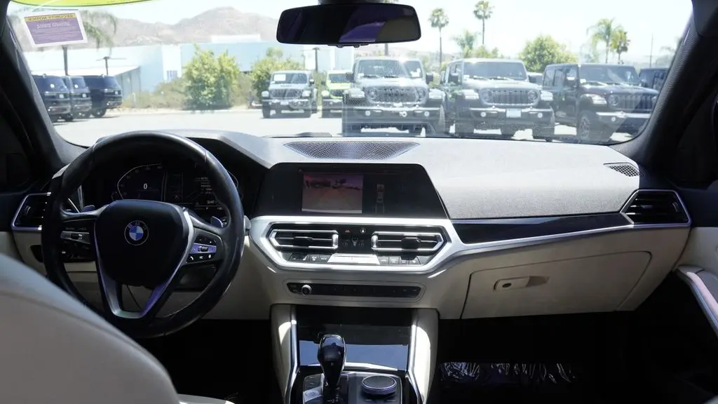 2019 BMW 3 Series 330i
