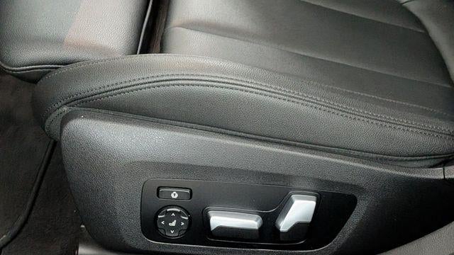 2019 BMW 3 Series 330i xDrive