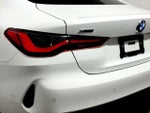 2025 4 Series Thumbnail 27