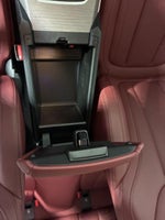 2025 4 Series Thumbnail 19