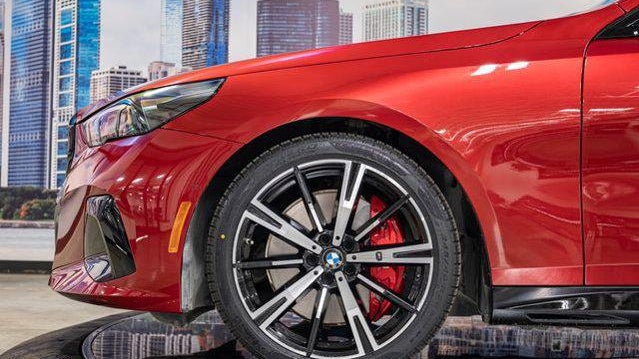 2024 BMW 5 Series 540i xDrive