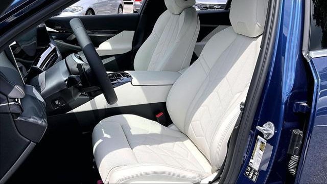 2026 BMW 5 Series 540i xDrive