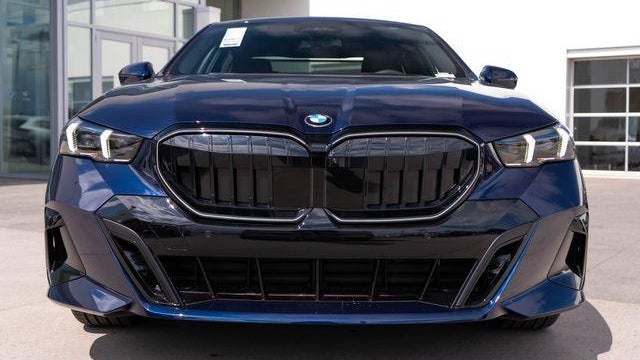 2026 BMW 5 Series 540i xDrive