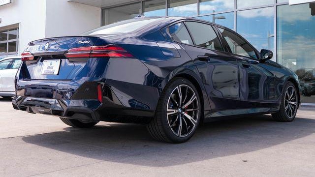 2026 BMW 5 Series 540i xDrive