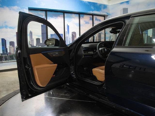 2027 BMW 740i - $111,799