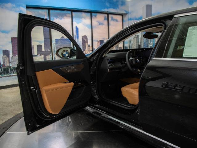 2027 BMW 740i - $104,999