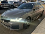 2022 5 Series Thumbnail 9