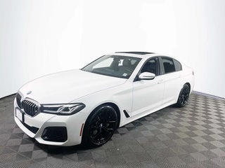 2022 BMW 5 Series with Alpine White Exterior