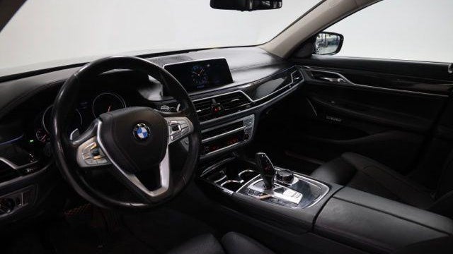 2017 BMW 7 Series 740i xDrive