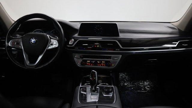 2017 BMW 7 Series 740i xDrive