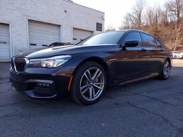 2019 BMW 740i - $18,995
