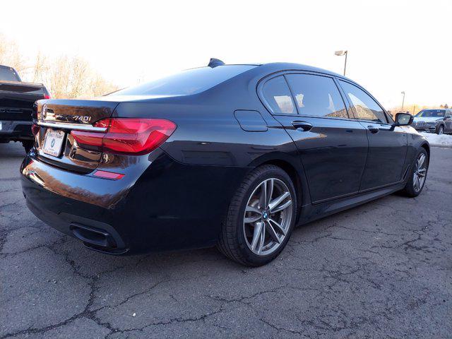 2019 BMW 740i - $18,995