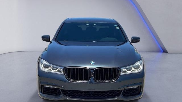 2016 BMW 7 Series 750i