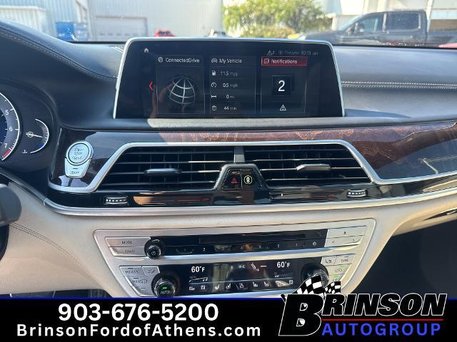 2019 BMW 750i - $24,471