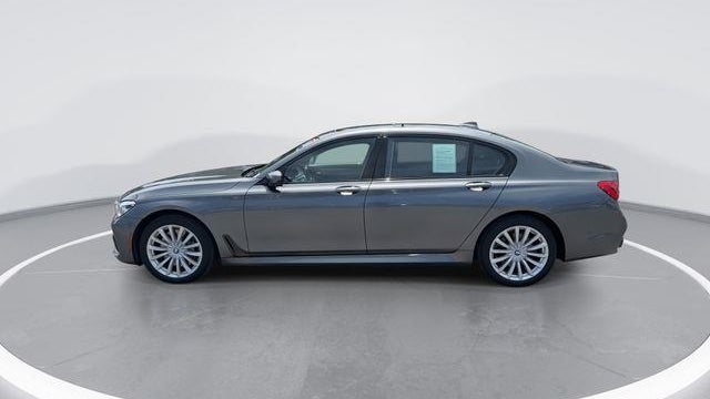2017 BMW 7 Series 750i xDrive