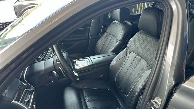 2017 BMW 7 Series 750i xDrive