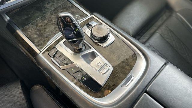 2017 BMW 7 Series 750i xDrive