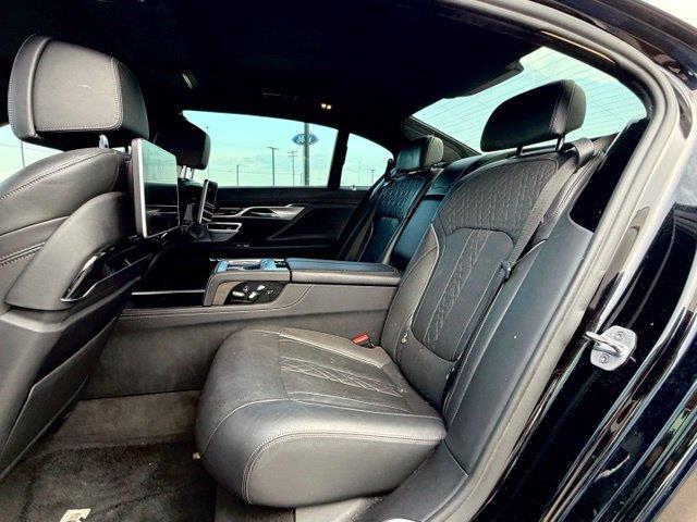 2018 BMW 750i, B7 - $38,547