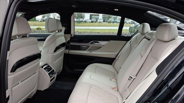 2016 BMW 7 Series 750i xDrive