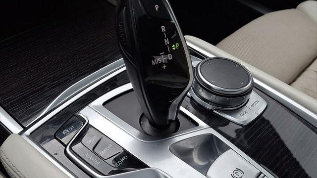 2016 BMW 7 Series 750i xDrive