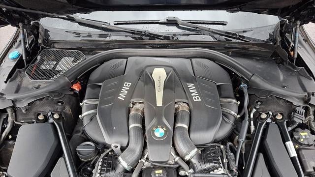 2016 BMW 7 Series 750i xDrive