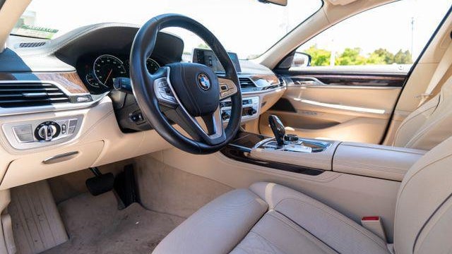 2018 BMW 7 Series 750i xDrive