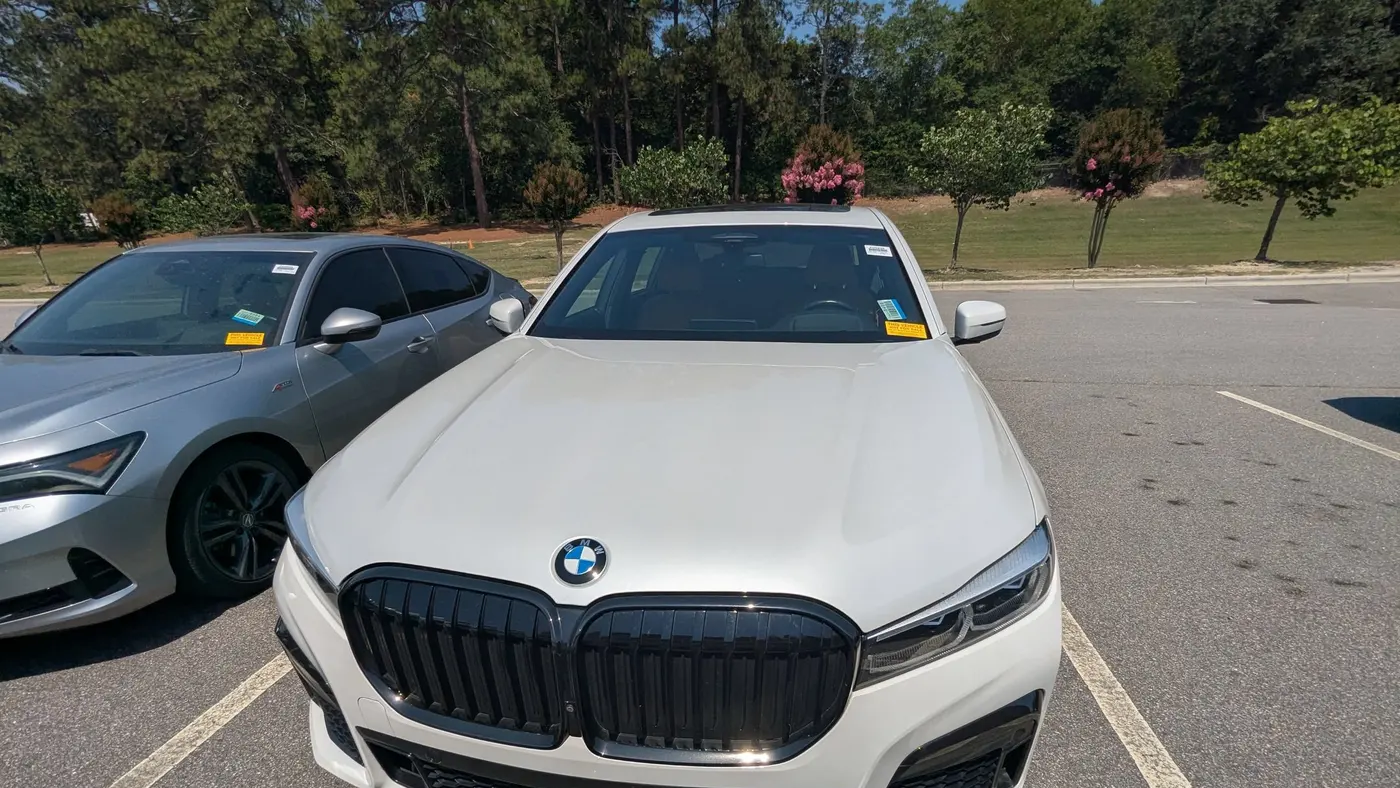 2022 BMW 7 Series 740i