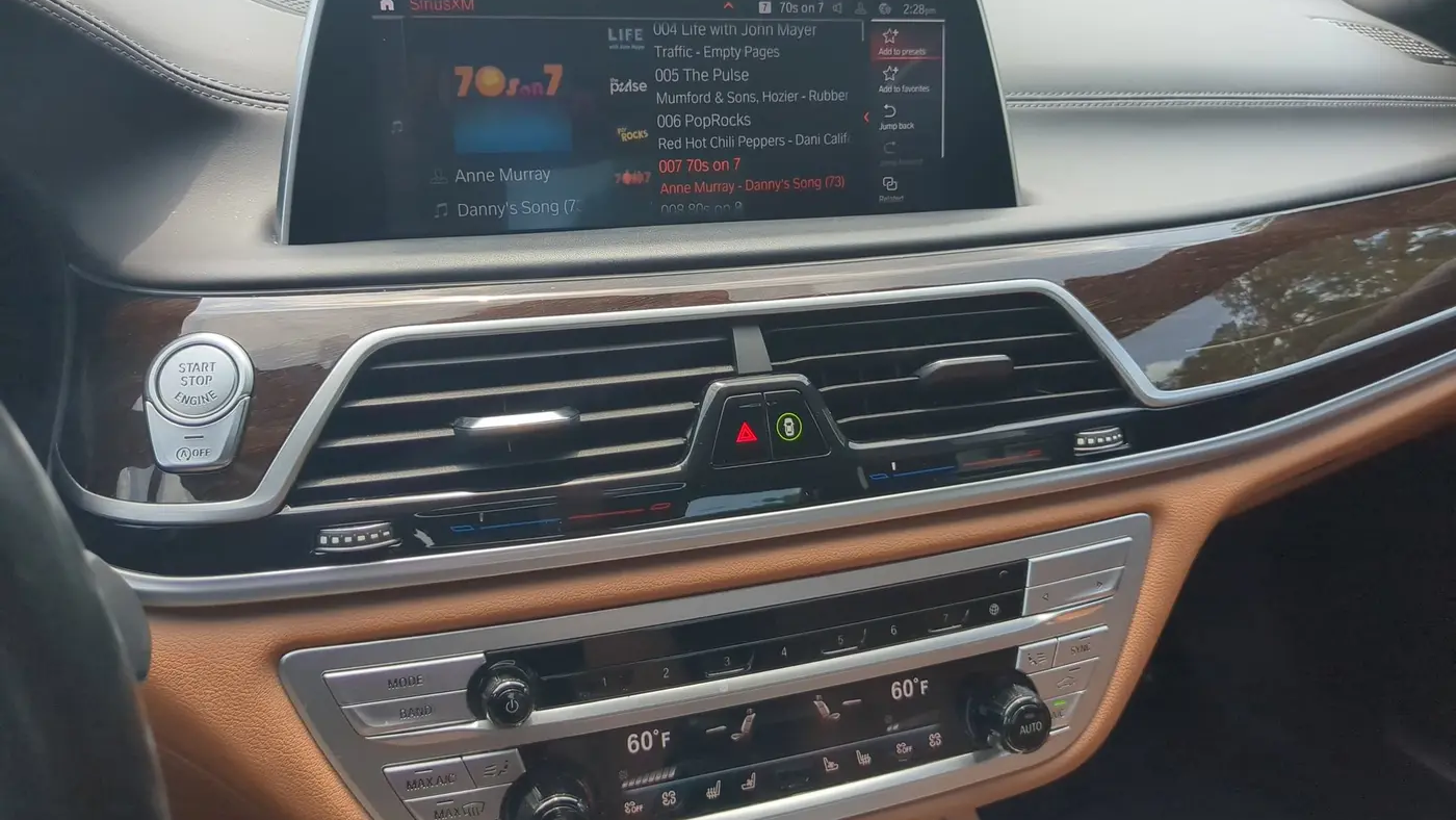 2022 BMW 7 Series 740i