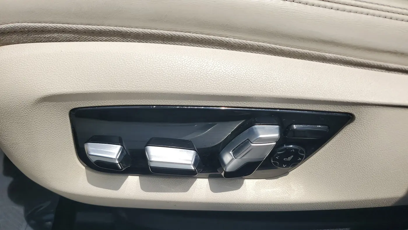 2022 BMW 7 Series 740i