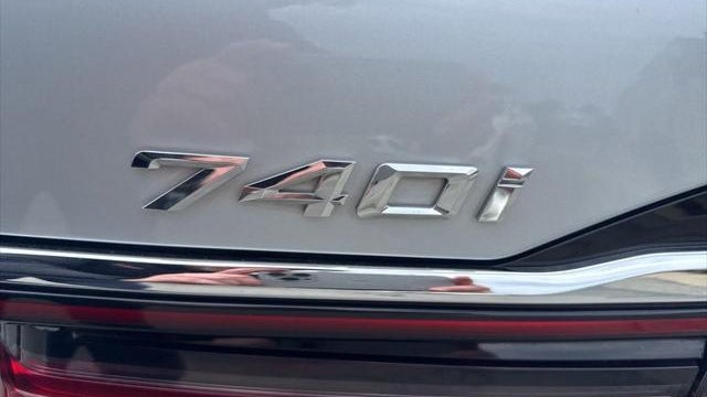 2020 BMW 7 Series 740i