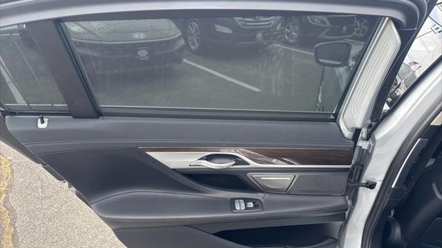 2020 BMW 7 Series 740i