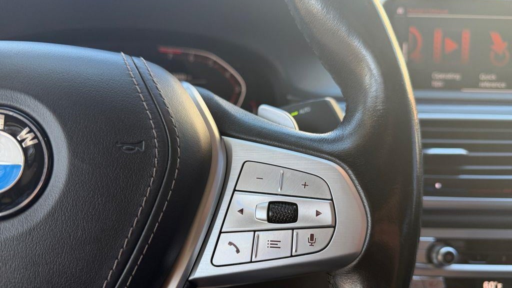 2022 BMW 7 Series 740i