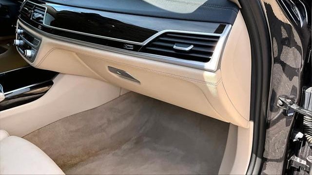 2020 BMW 7 Series 740i