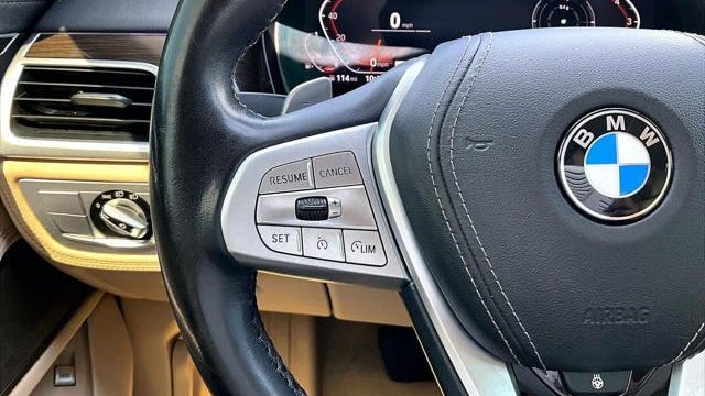 2020 BMW 7 Series 740i