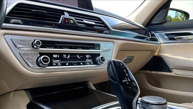 2020 BMW 7 Series 740i